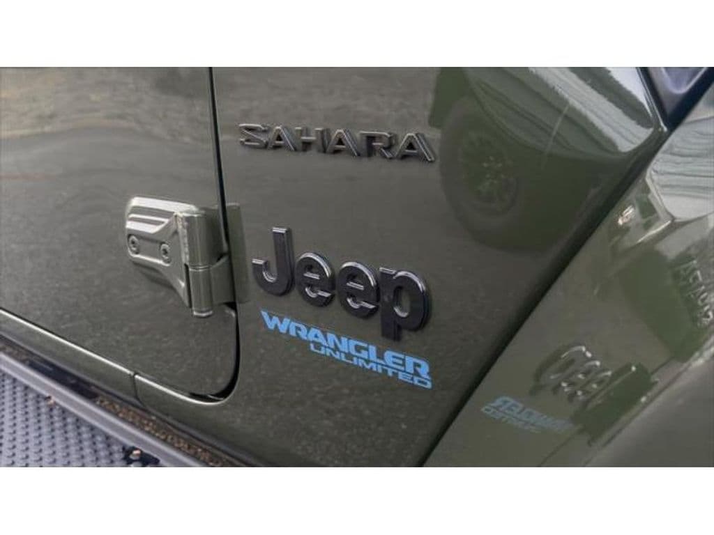2022 Jeep Wrangler 4xe view 7
