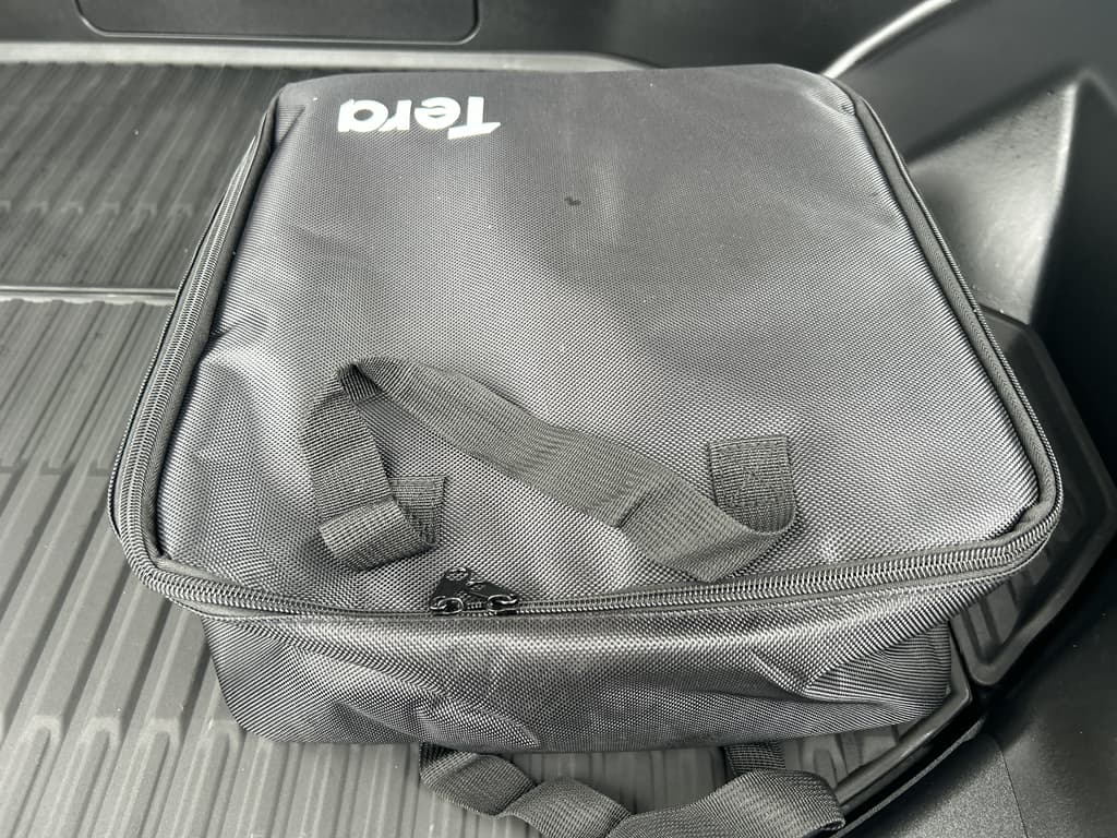 2023 Ford F-150 Lightning view 6