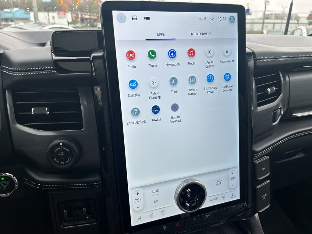 2023 Ford F-150 Lightning view 11