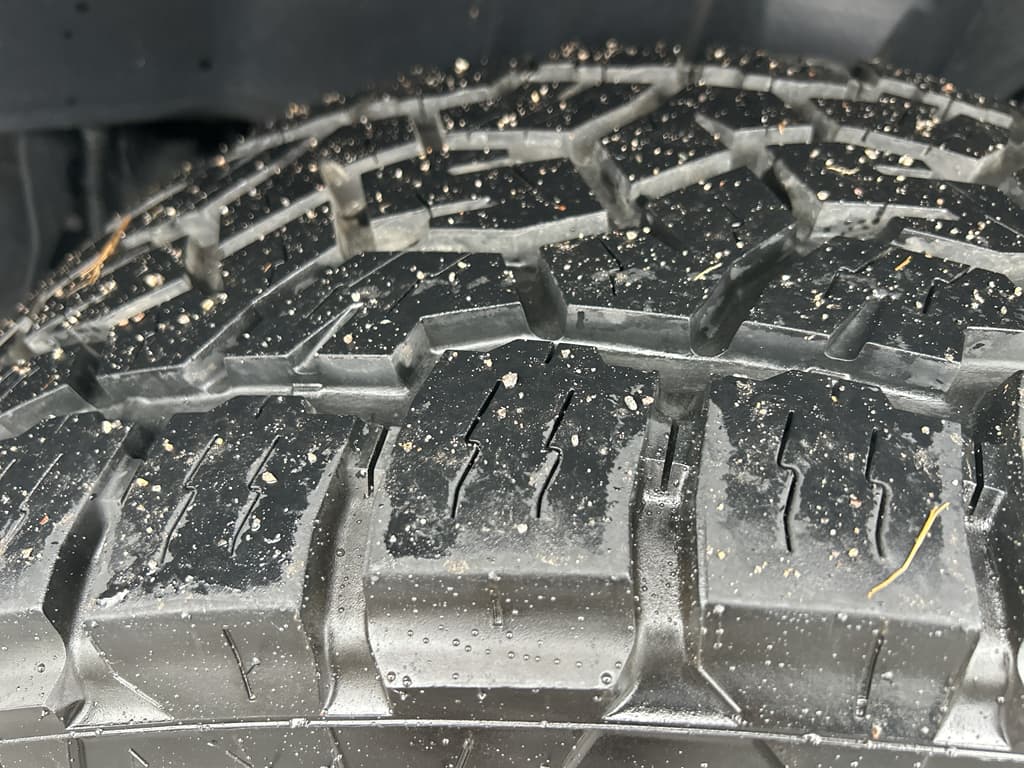 2023 Ford F-150 Lightning view 35