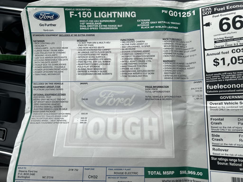 2023 Ford F-150 Lightning view 19