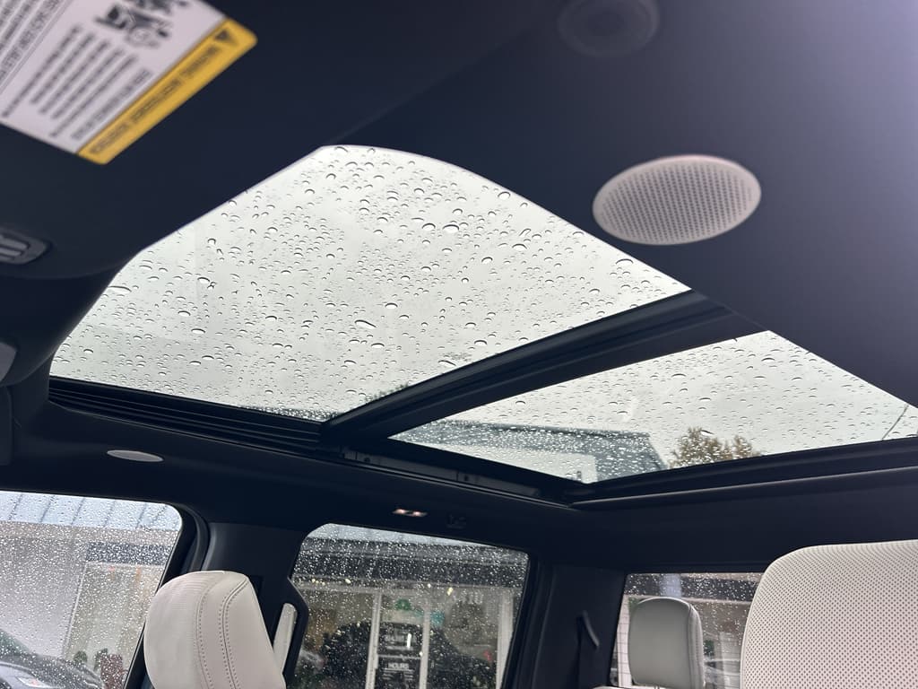 2023 Ford F-150 Lightning view 20