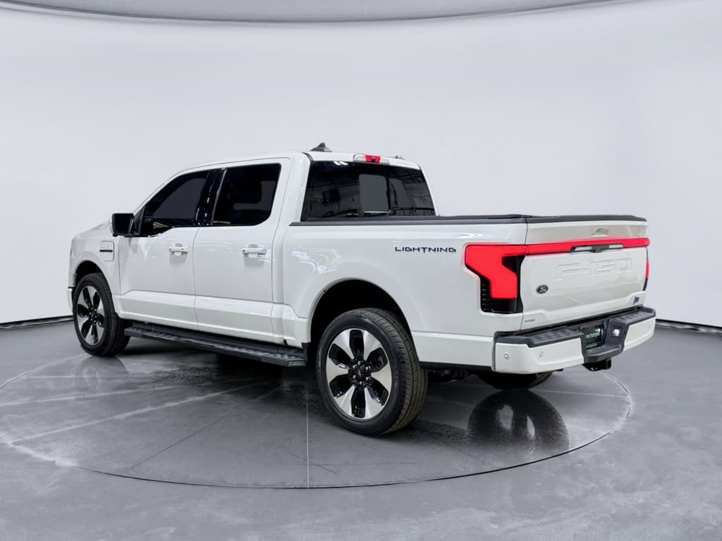 2022 Ford F-150 Lightning view 2