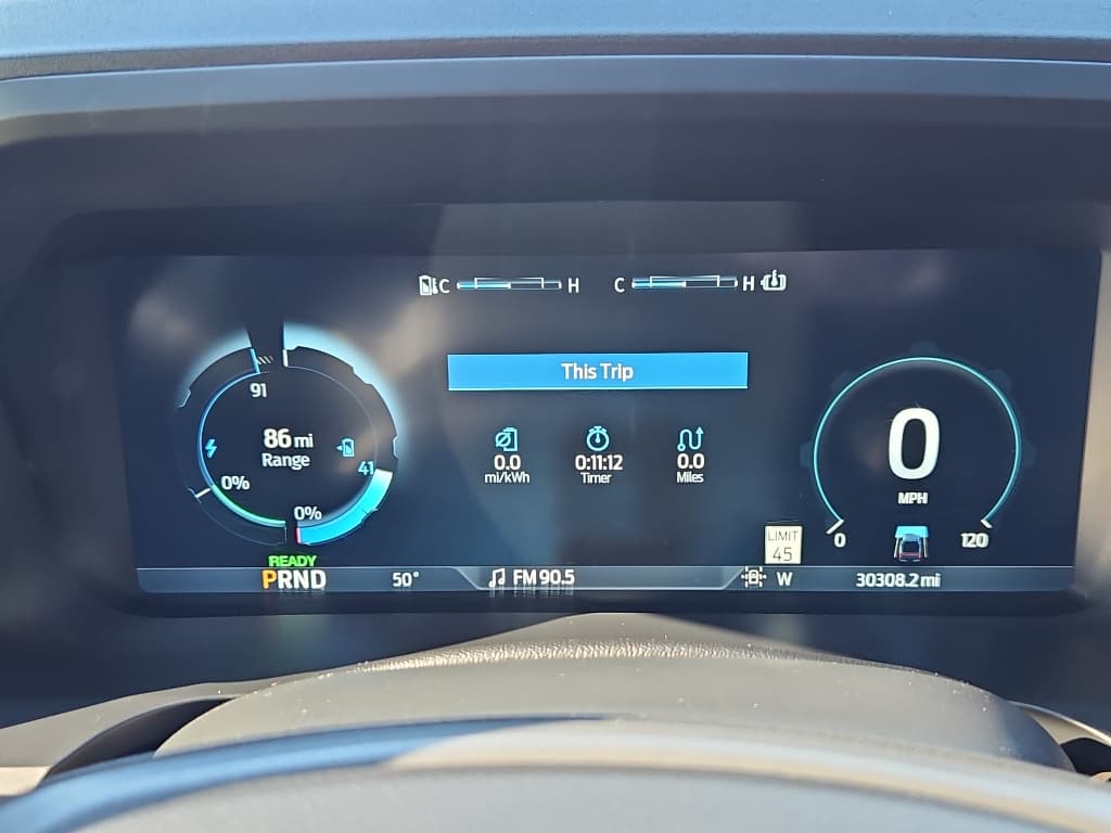 2022 Ford F-150 Lightning view 9