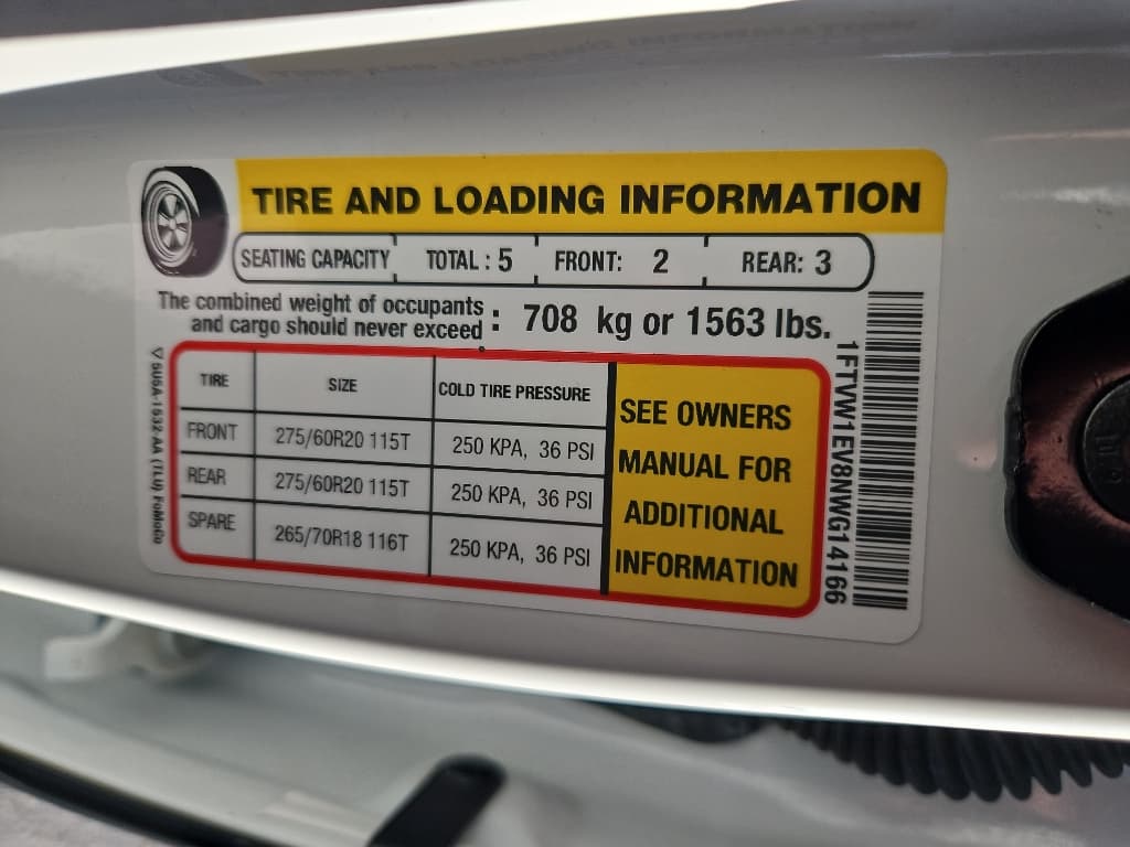 2022 Ford F-150 Lightning view 30