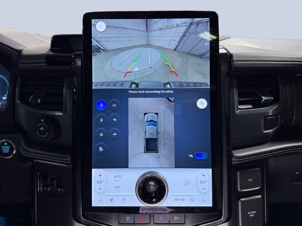 2023 Ford F-150 Lightning view 15