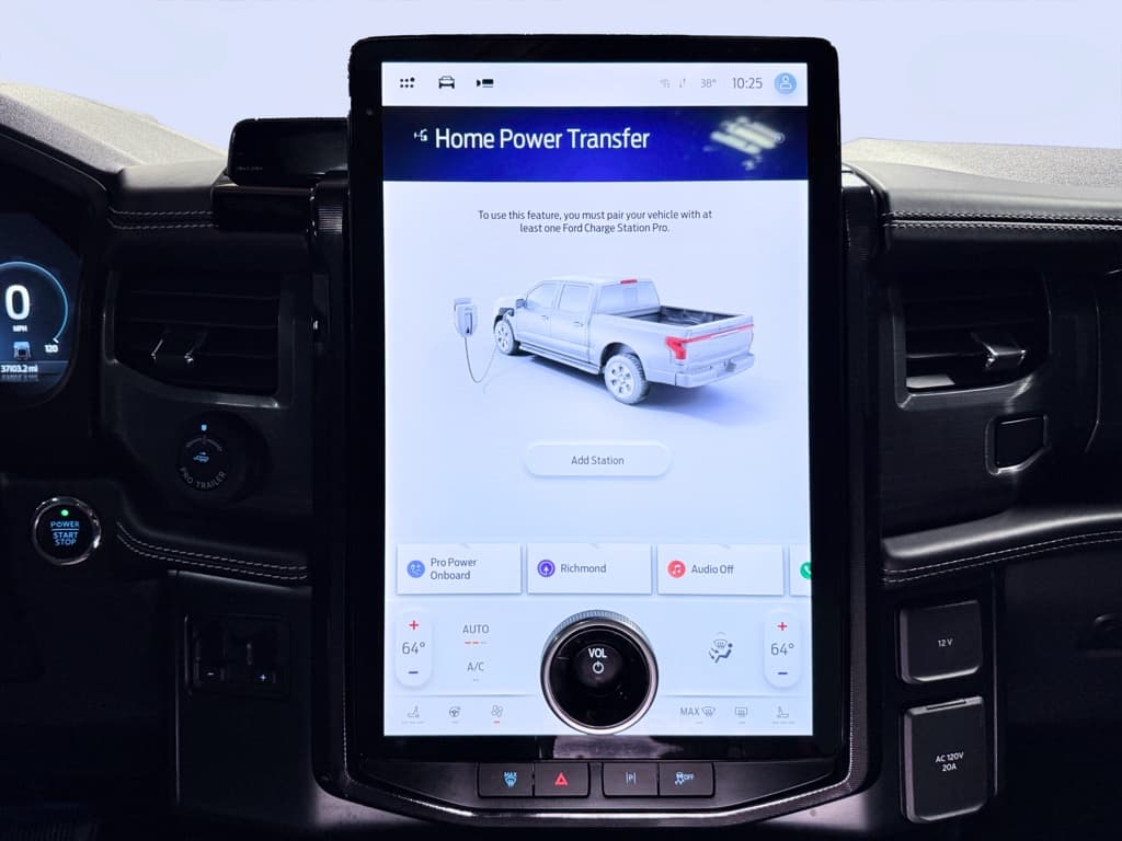 2023 Ford F-150 Lightning view 11