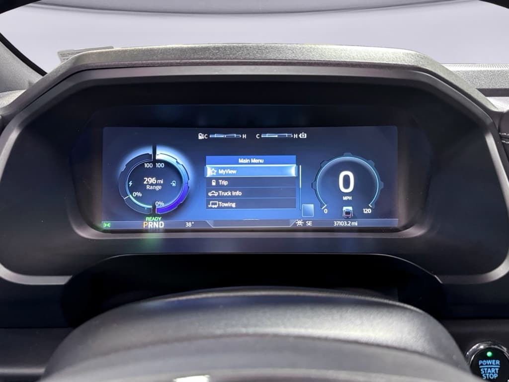 2023 Ford F-150 Lightning view 9