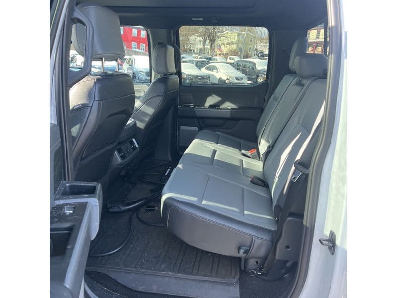 2025 Ford F-150 Lightning view 6