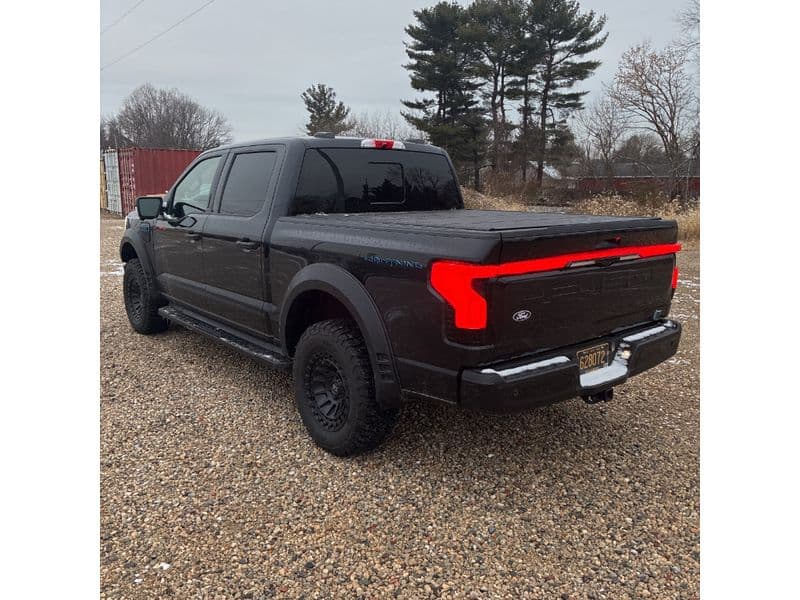 2024 Ford F-150 Lightning view 2