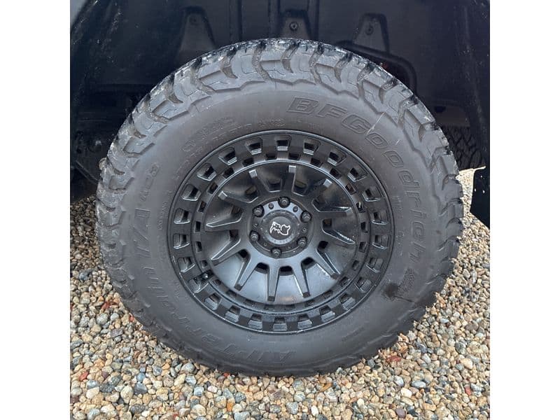 2024 Ford F-150 Lightning view 5