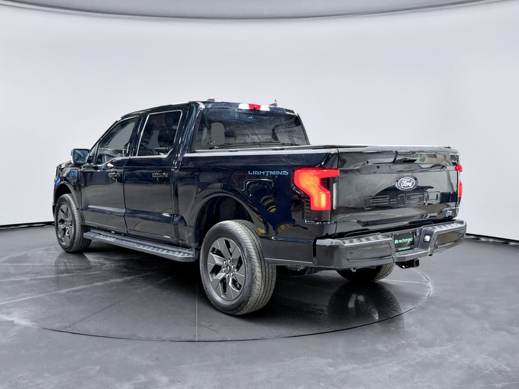 2024 Ford F-150 Lightning view 2