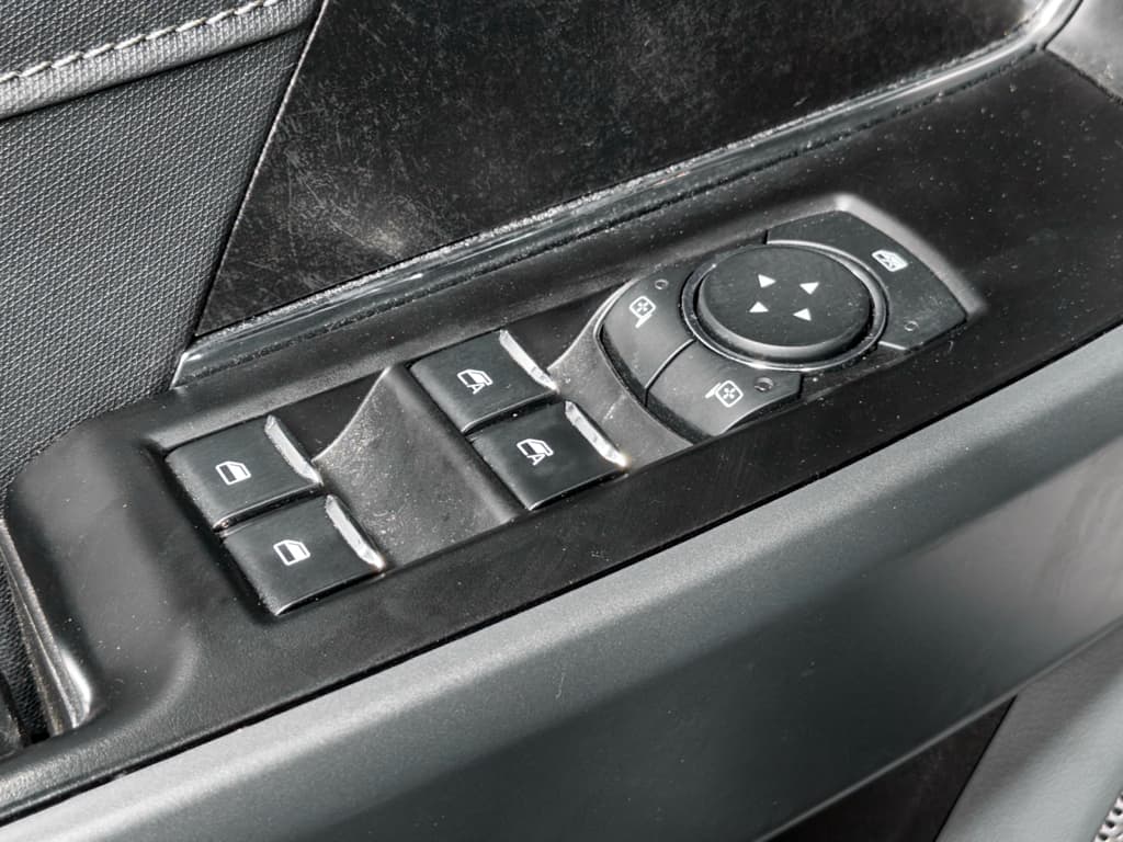 2024 Ford F-150 Lightning view 7
