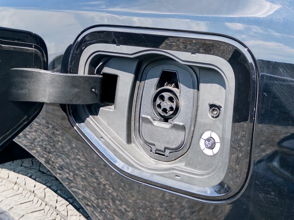 2024 Ford F-150 Lightning view 5