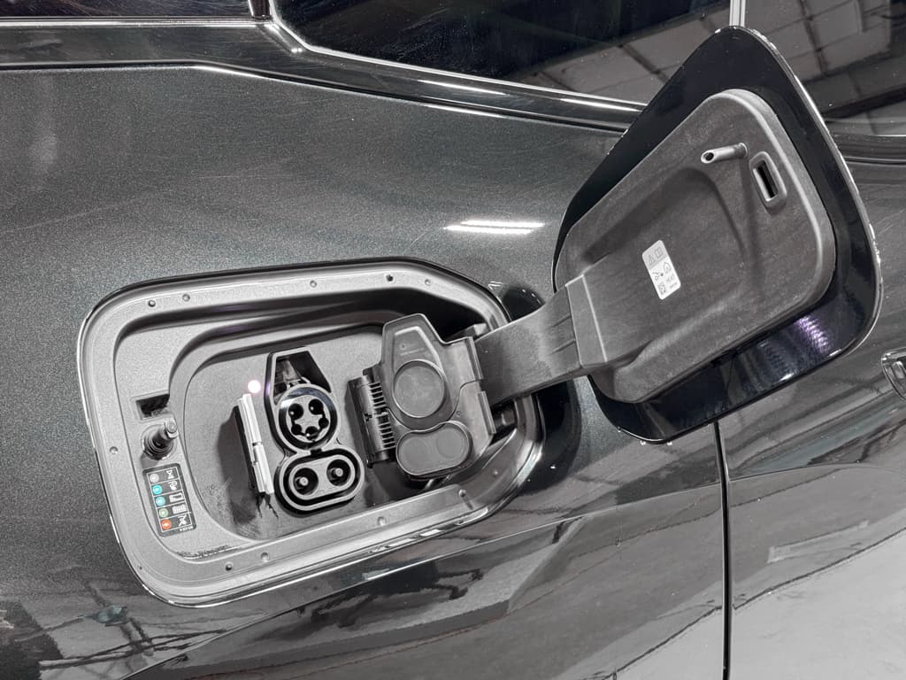 2024 BMW iX view 5