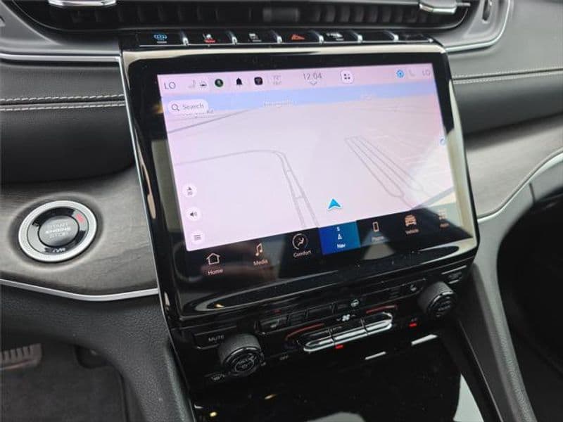2024 Jeep Grand Cherokee 4xe view 24