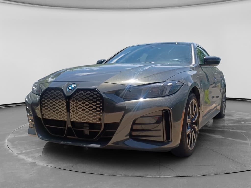 2025 BMW i4