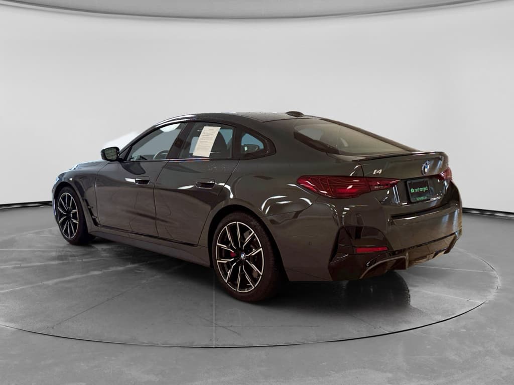 2025 BMW i4 view 2