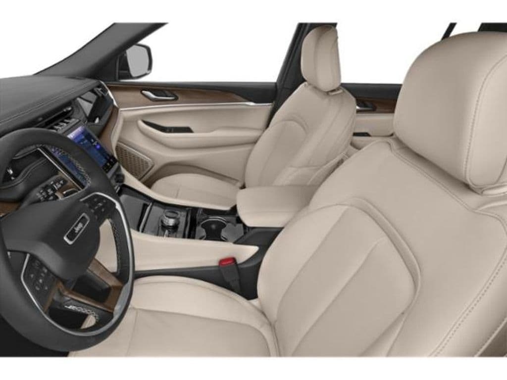 2022 Jeep Grand Cherokee 4xe view 10