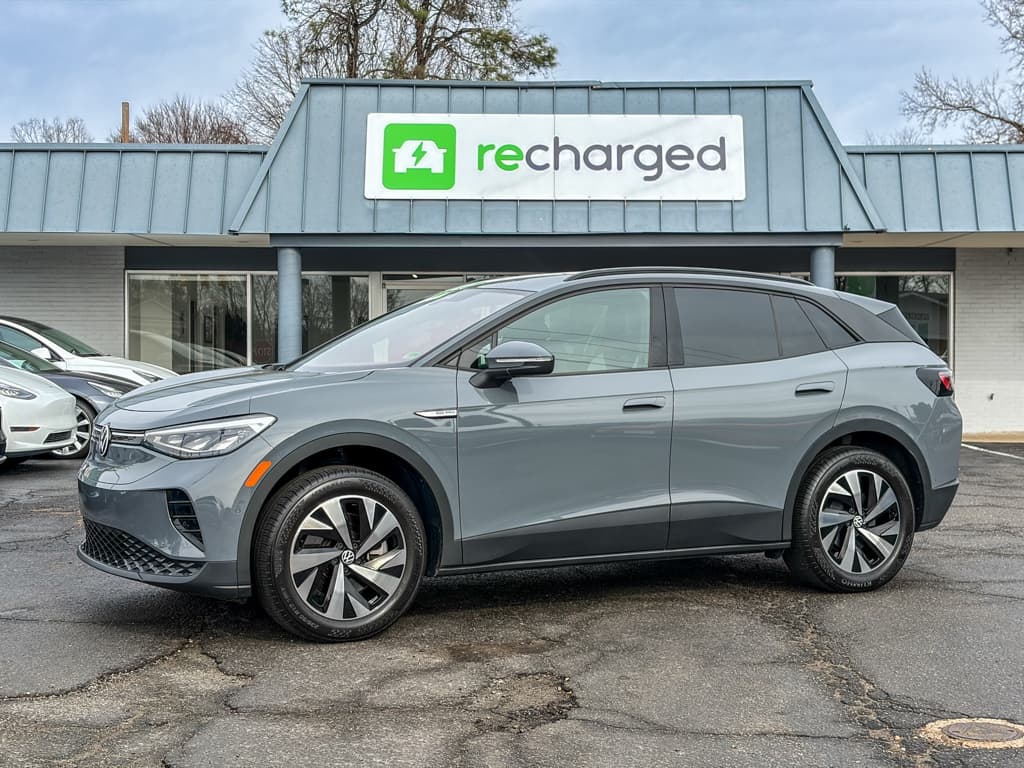 2023 Volkswagen ID.4 PRO's photo