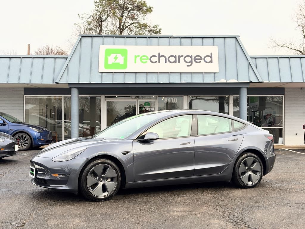 2022 Tesla Model 3 Long Range's photo